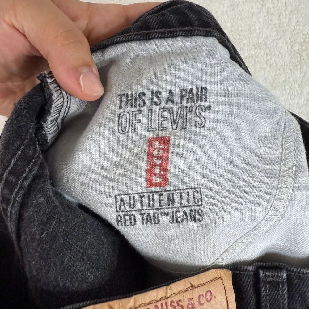 Vintage Levi's Size 10 Regular 550‎ Relaxed Fit 100% Cotton Authentic Red Tab